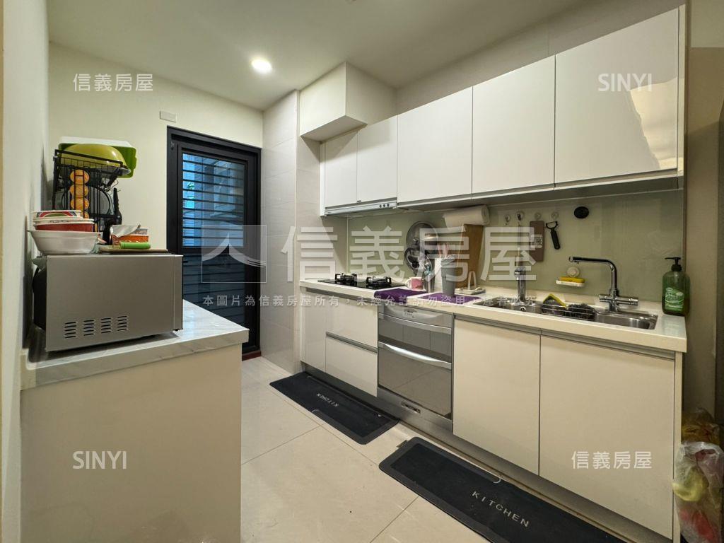 ★沙鹿富宇境可停雙車★房屋室內格局與周邊環境