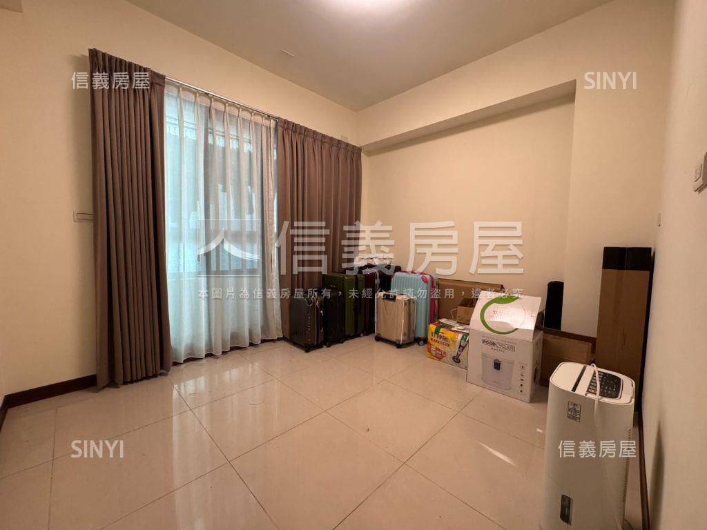 ★沙鹿富宇境可停雙車★房屋室內格局與周邊環境