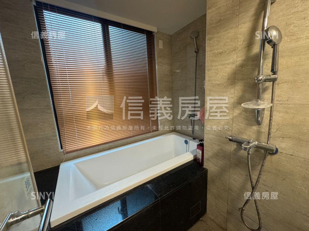 ★沙鹿富宇境可停雙車★房屋室內格局與周邊環境