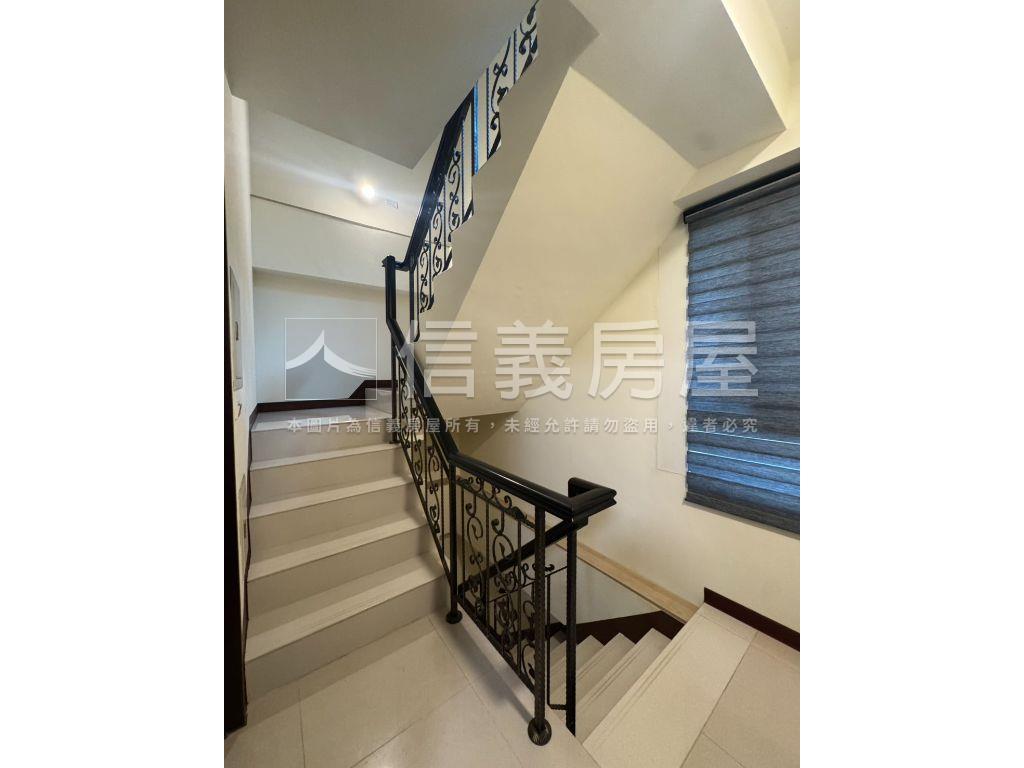 ★沙鹿富宇境可停雙車★房屋室內格局與周邊環境