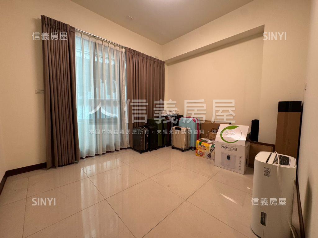 ★沙鹿富宇境可停雙車★房屋室內格局與周邊環境