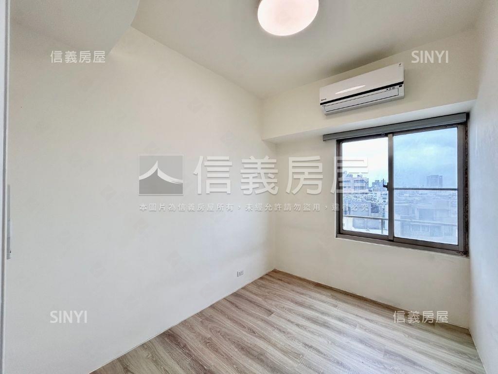 新竹小城三房平面車位房屋室內格局與周邊環境