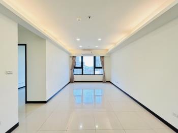 青埔國璽苑景觀三房車位