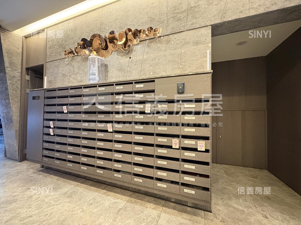 棋琴文賢苑精美兩房有車位房屋室內格局與周邊環境