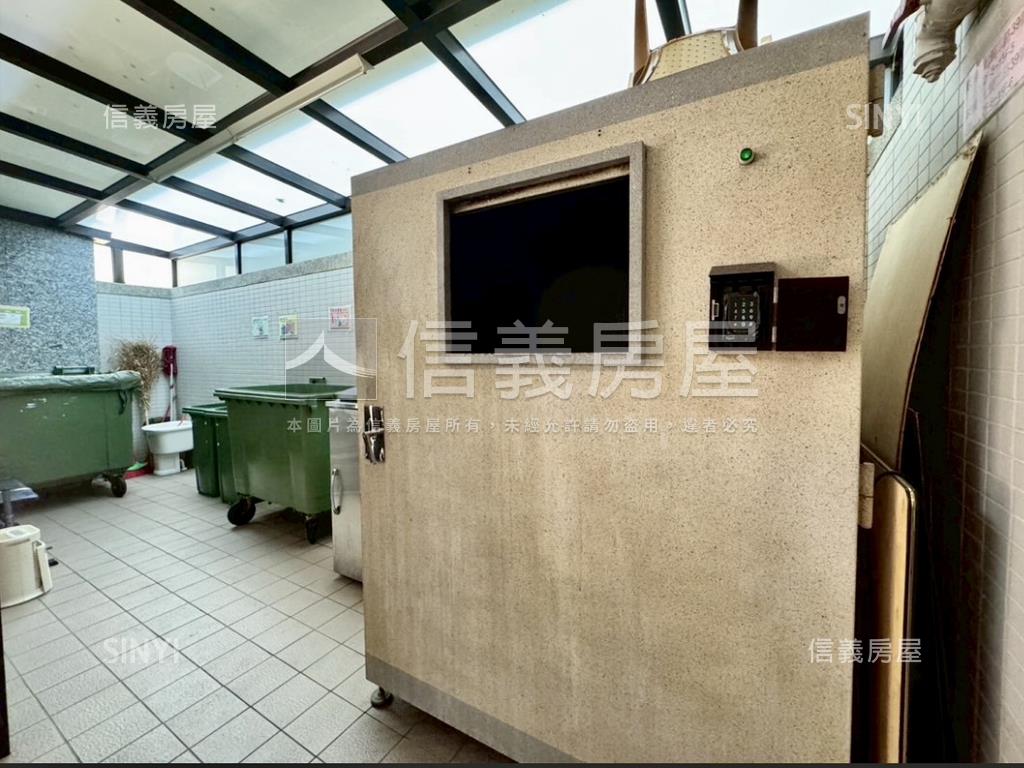 棋琴文賢苑精美兩房有車位房屋室內格局與周邊環境