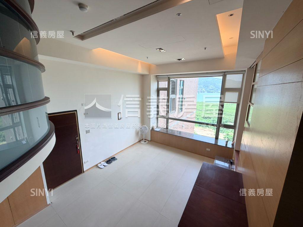 【康和】採光優雅三房房屋室內格局與周邊環境
