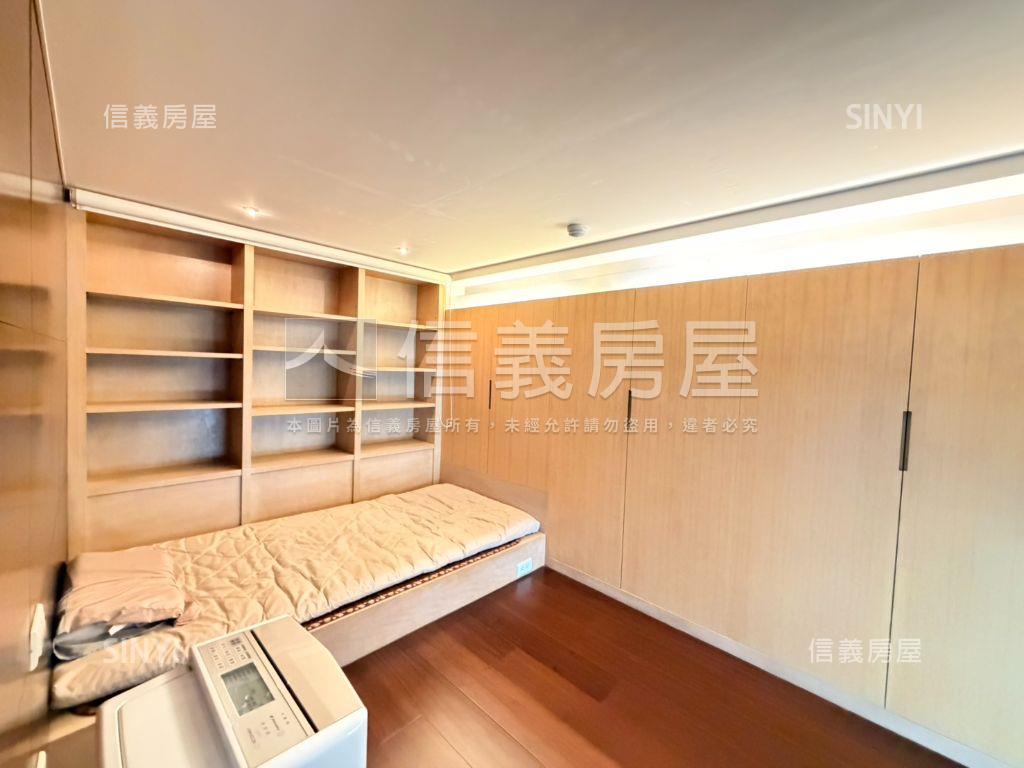 【康和】採光優雅三房房屋室內格局與周邊環境