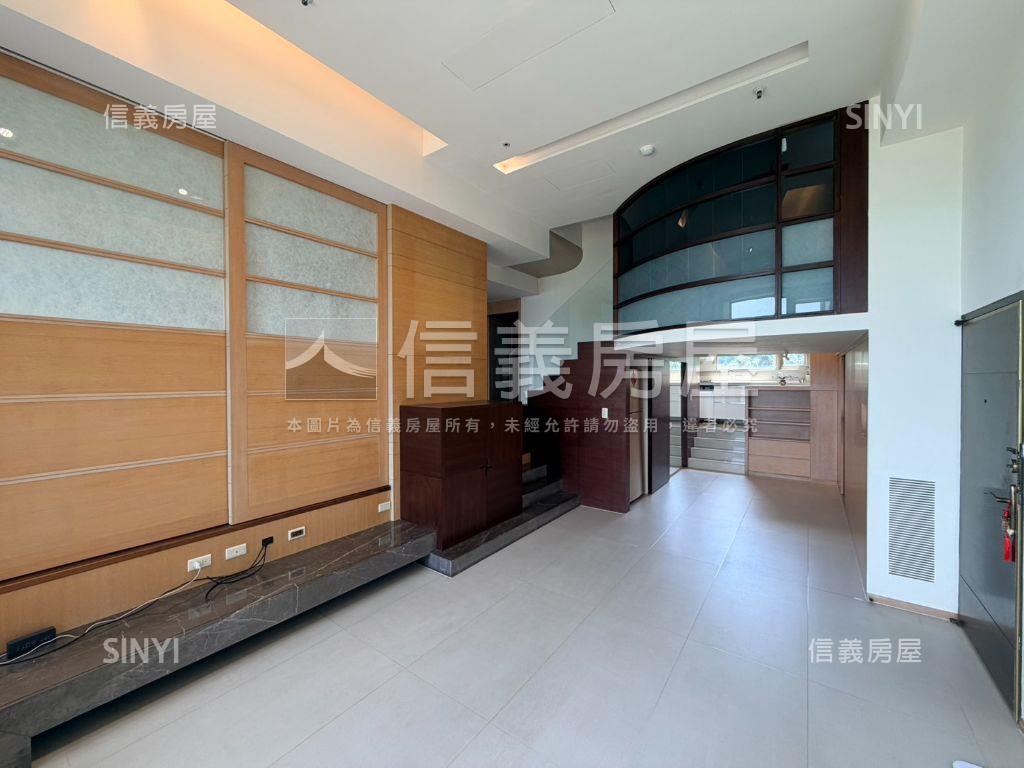【康和】採光優雅三房房屋室內格局與周邊環境