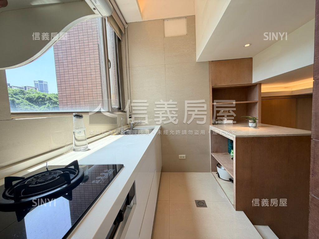 【康和】採光優雅三房房屋室內格局與周邊環境