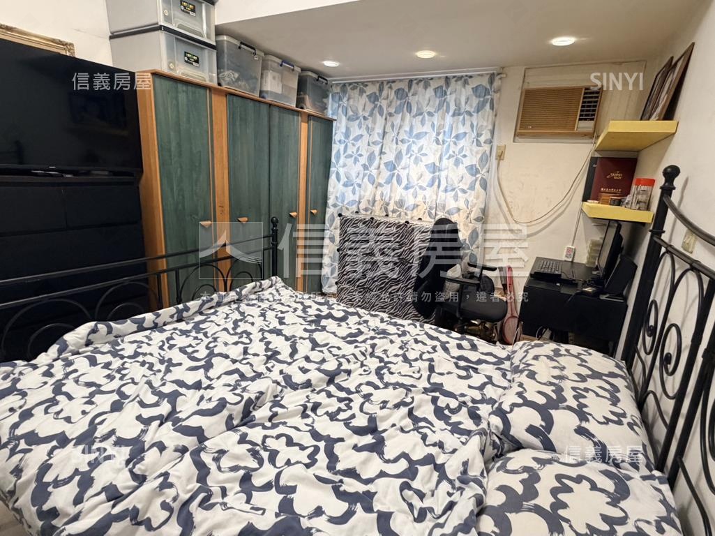 佳人綠園臨公園二房車位房屋室內格局與周邊環境