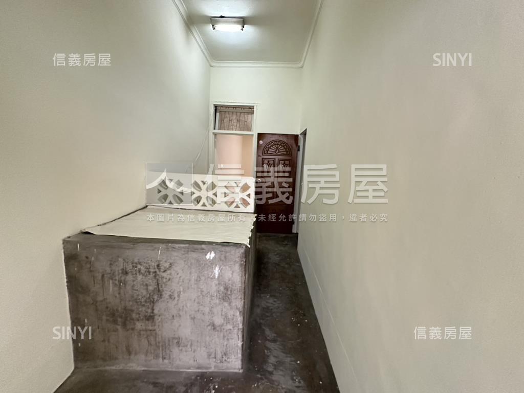 信義稀有獨棟透天店辦房屋室內格局與周邊環境