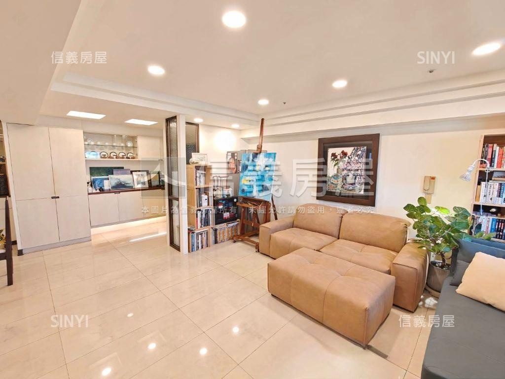 建成景觀３房附車位房屋室內格局與周邊環境