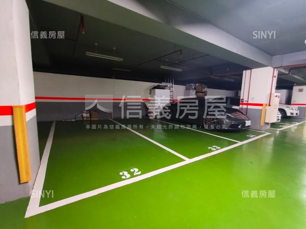堤頂大道路旁大金店房屋室內格局與周邊環境