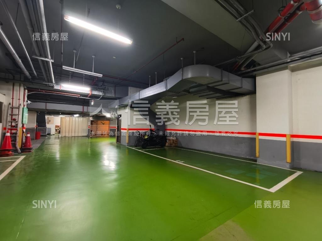 堤頂大道路旁大金店房屋室內格局與周邊環境