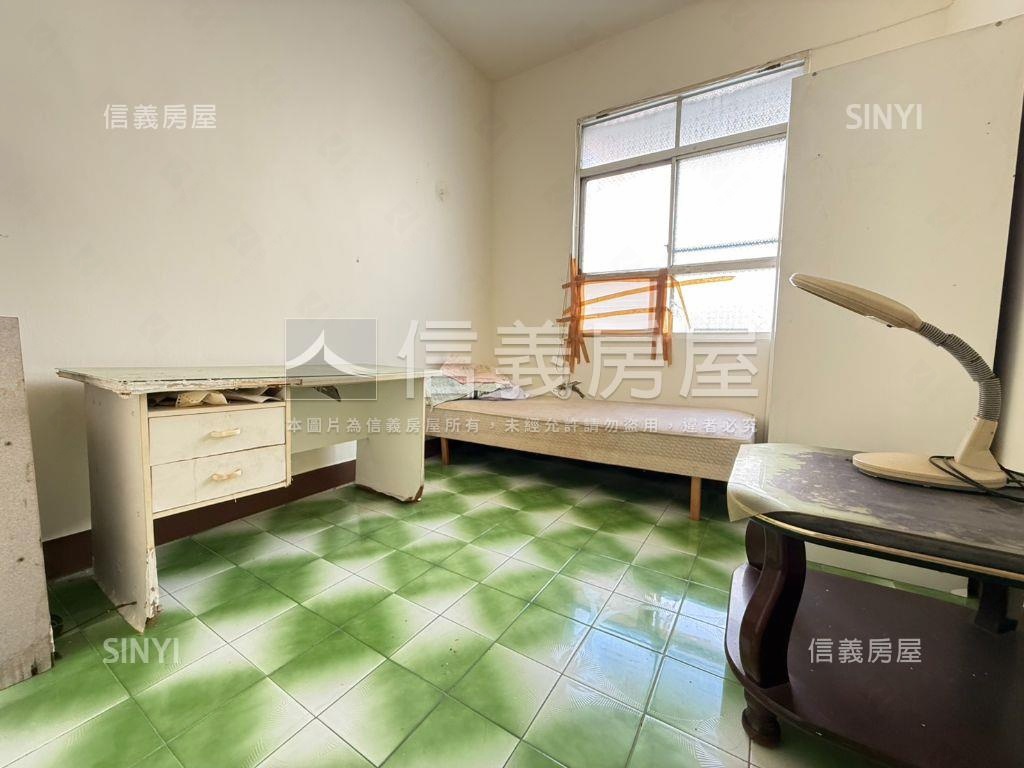 瑞隆商圈格局方正邊間透天房屋室內格局與周邊環境