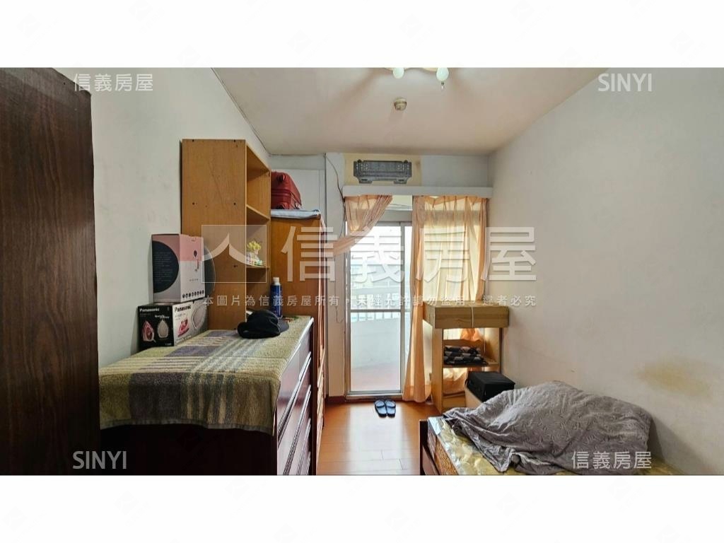 忠誠視野光景之上電梯三房房屋室內格局與周邊環境