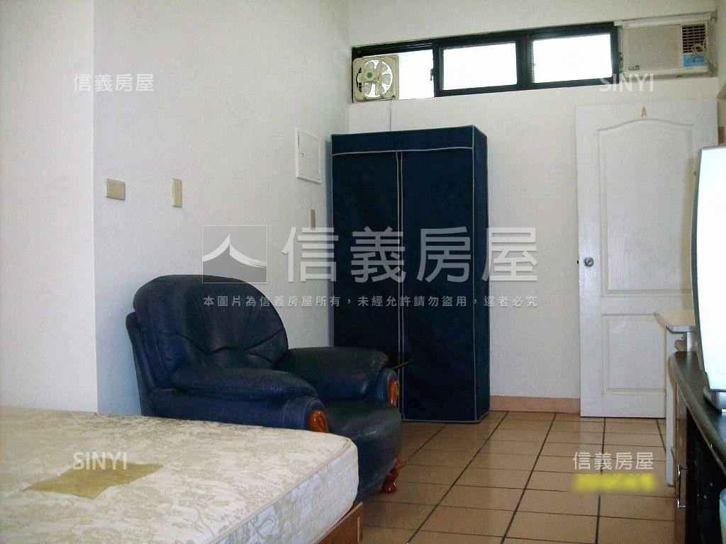 靜巷收租黃金三樓美屋房屋室內格局與周邊環境