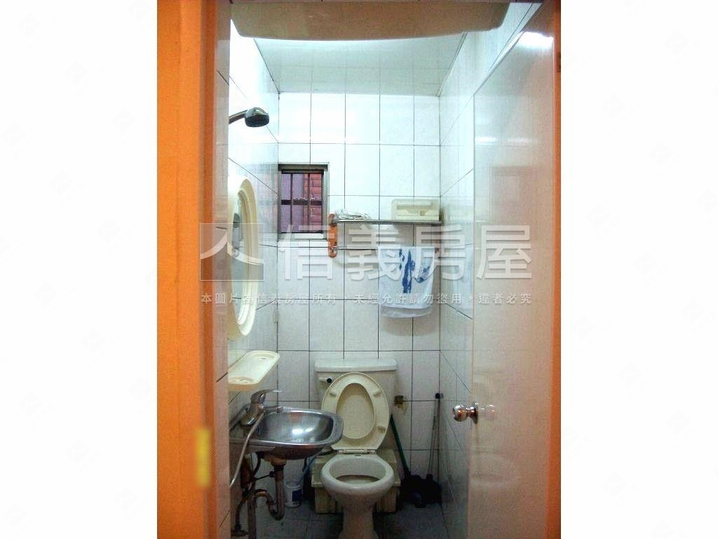 靜巷收租黃金三樓美屋房屋室內格局與周邊環境
