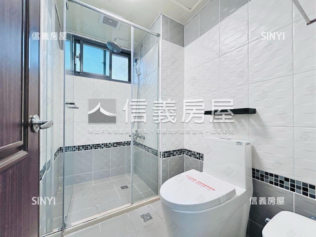 藝文近慈文國中３房車位房屋室內格局與周邊環境