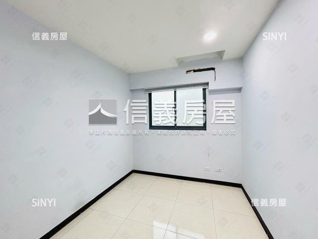 藝文近慈文國中３房車位房屋室內格局與周邊環境