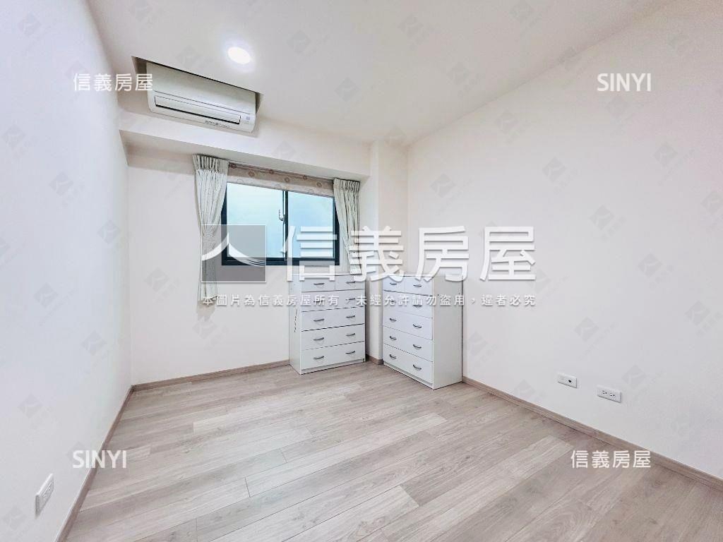 藝文近慈文國中３房車位房屋室內格局與周邊環境