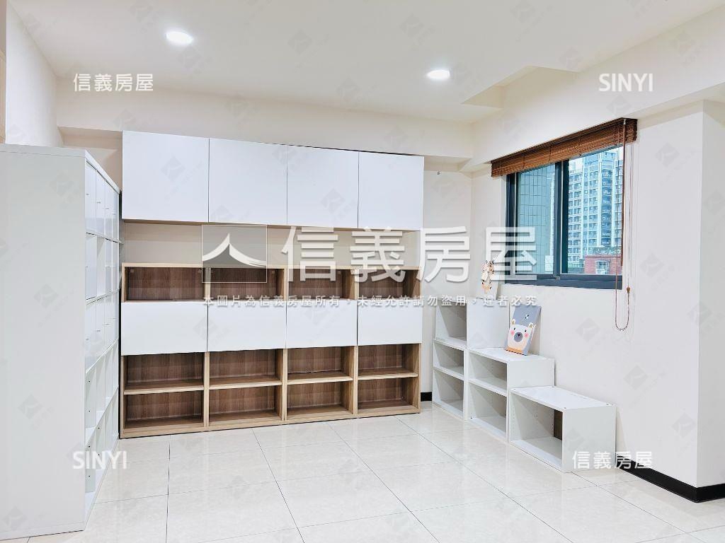 藝文近慈文國中３房車位房屋室內格局與周邊環境