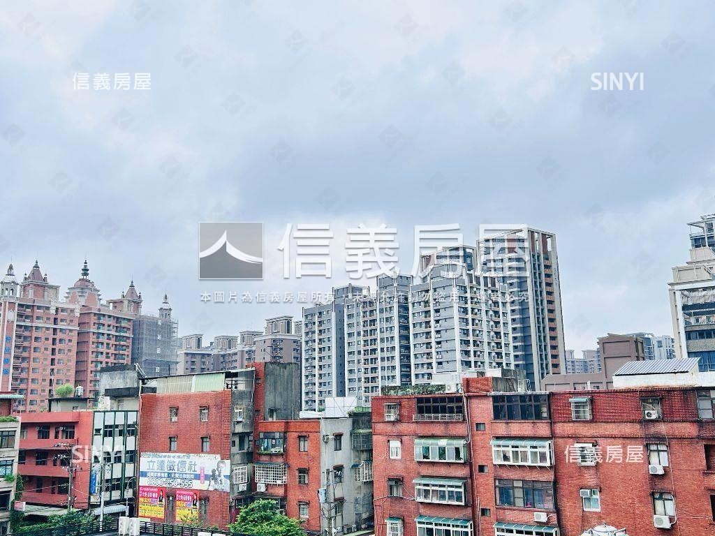 藝文近慈文國中３房車位房屋室內格局與周邊環境