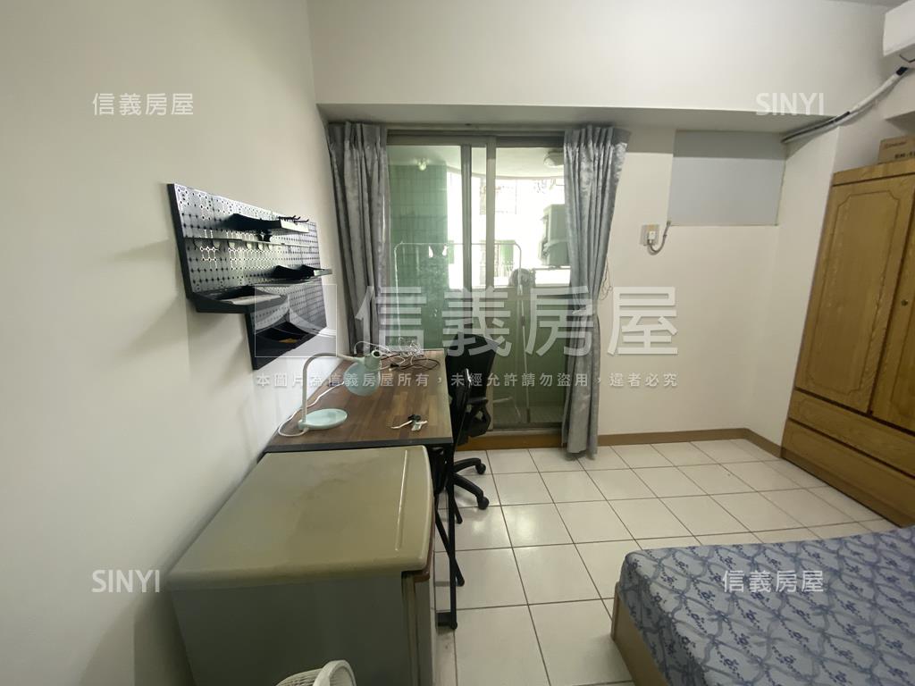 ＶＲ看屋真愛逢甲房屋室內格局與周邊環境