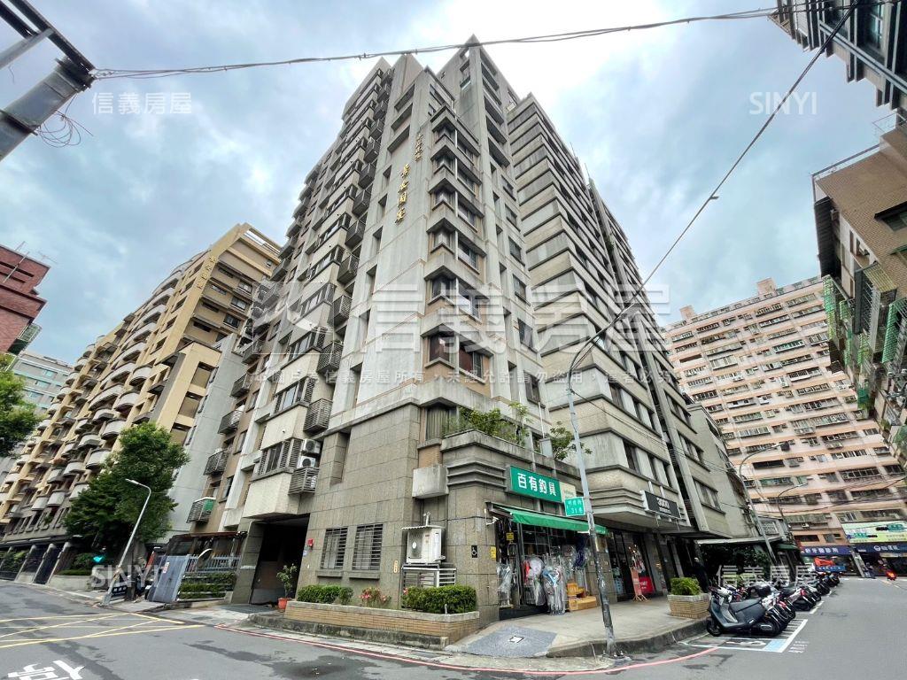 景安國宴｜電梯３房＋車位房屋室內格局與周邊環境