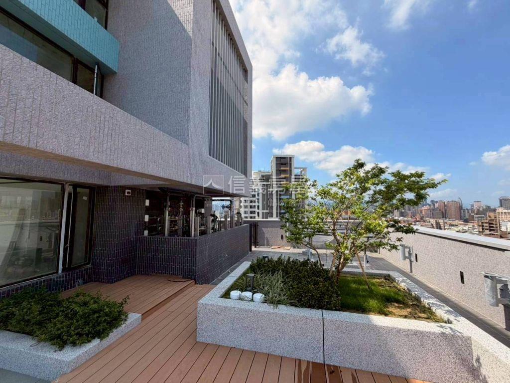 全新交屋新濠一閱房屋室內格局與周邊環境