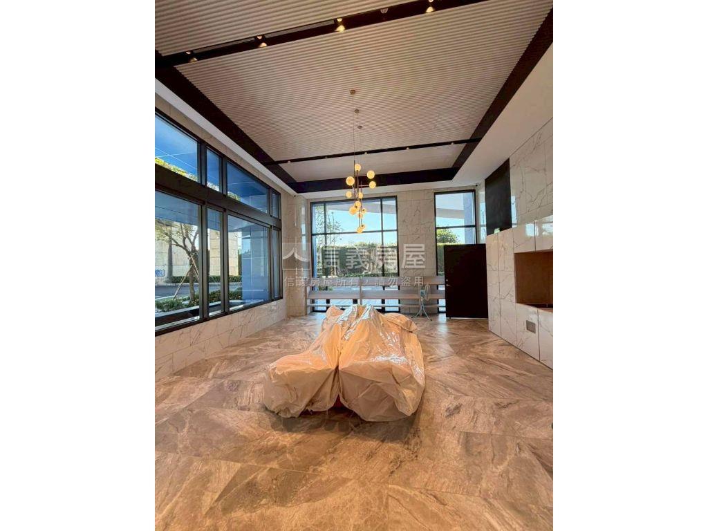全新交屋新濠一閱房屋室內格局與周邊環境