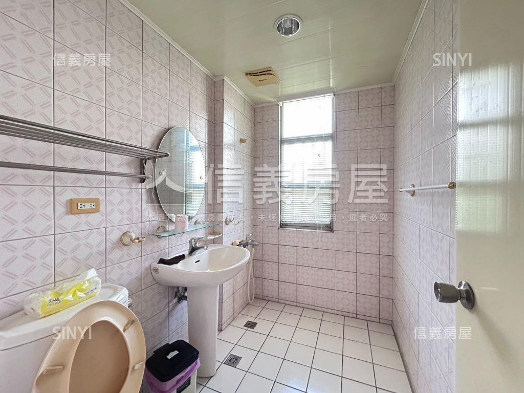 天星邊間百地坪豪墅房屋室內格局與周邊環境