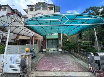 天星邊間百地坪豪墅