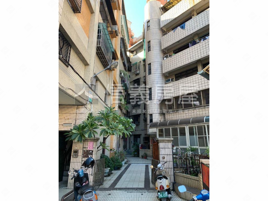 稀有！漢口商圈二樓公寓房屋室內格局與周邊環境