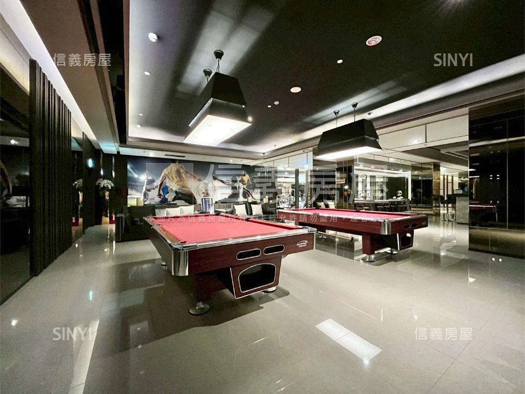 近捷運中樓層邊間三房平車房屋室內格局與周邊環境