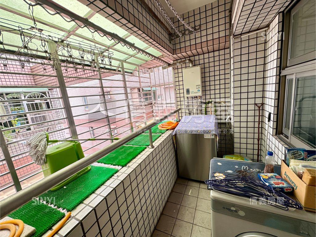 花廣高樓面１０１坡平車位房屋室內格局與周邊環境
