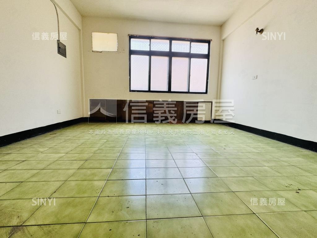 正文南路店面房屋室內格局與周邊環境