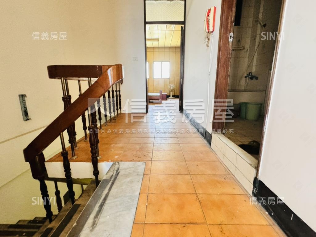 正文南路店面房屋室內格局與周邊環境