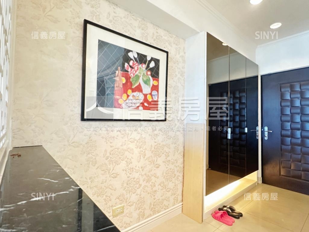 鳳揚高樓景觀質感四房平車房屋室內格局與周邊環境