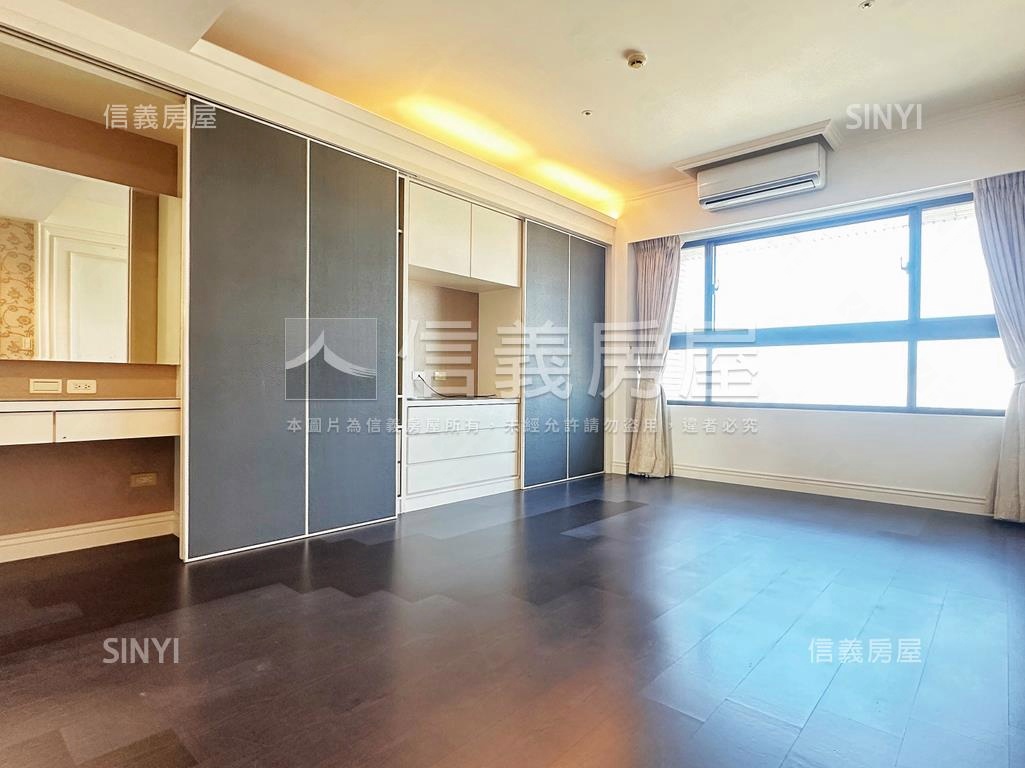 鳳揚高樓景觀質感四房平車房屋室內格局與周邊環境