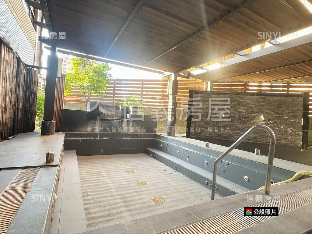 鳳揚高樓景觀質感四房平車房屋室內格局與周邊環境