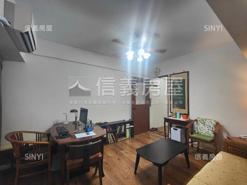 紐約廣場綠意美宅房屋室內格局與周邊環境