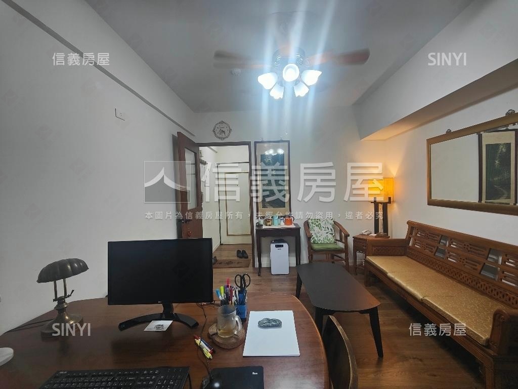 紐約廣場綠意美宅房屋室內格局與周邊環境