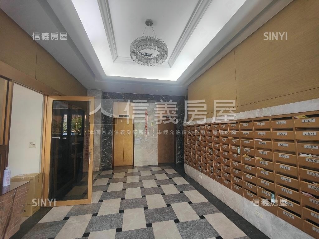 紐約廣場綠意美宅房屋室內格局與周邊環境