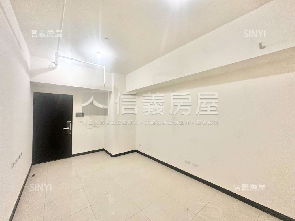 金城舞２套房加車位房屋室內格局與周邊環境