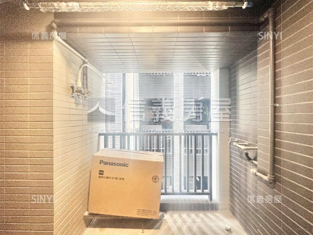金城舞２套房加車位房屋室內格局與周邊環境