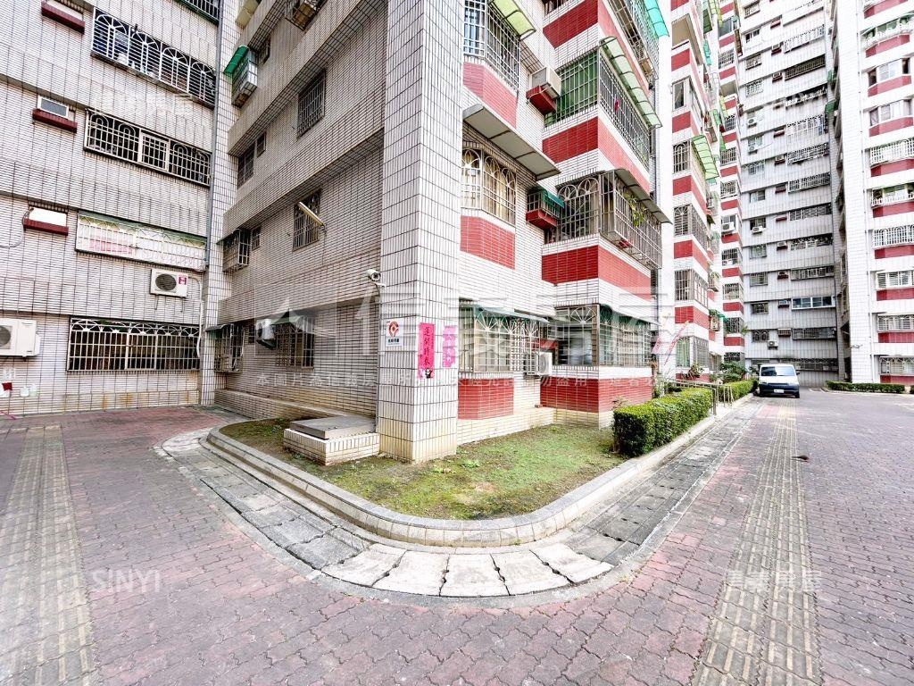 翠華近台鐵適辦公庭院宅房屋室內格局與周邊環境