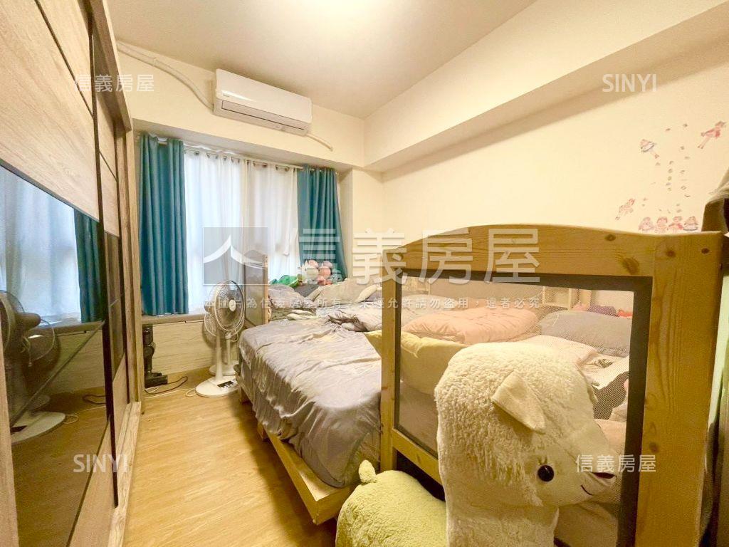 耀台北稀有邊間三房車位房屋室內格局與周邊環境