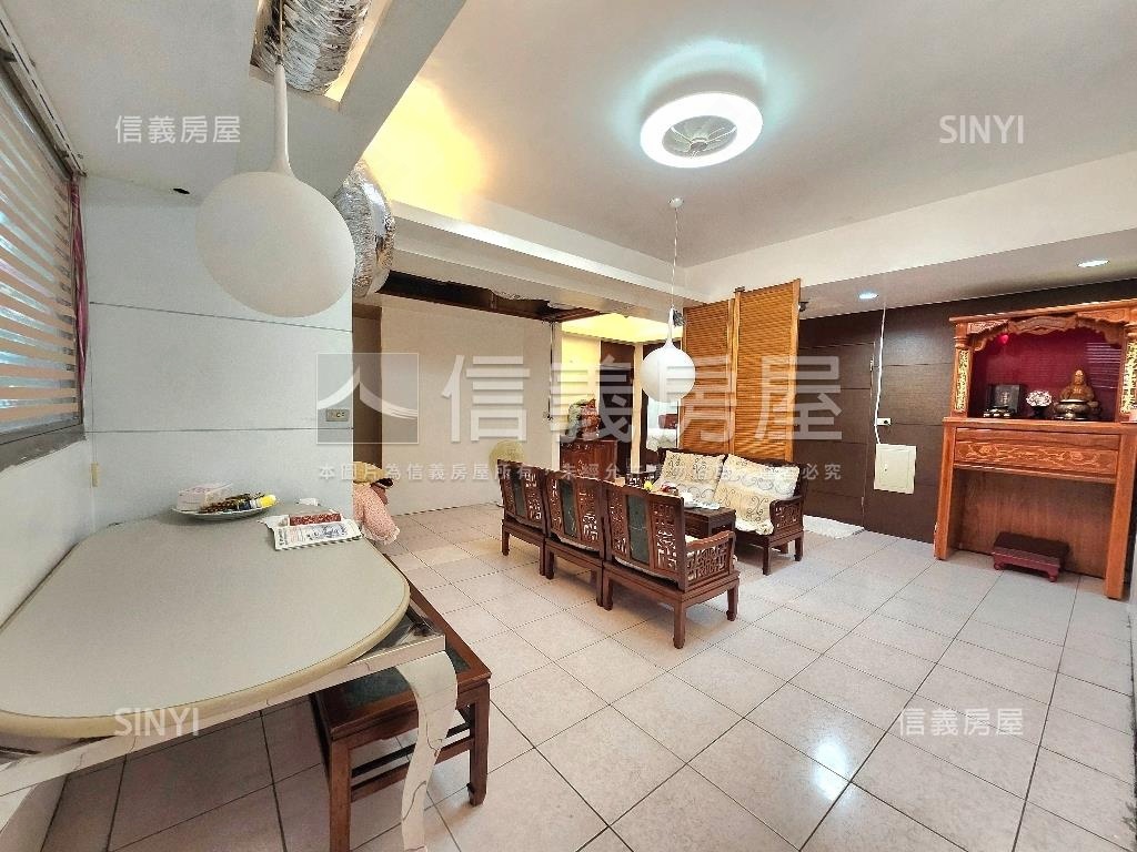 民權華廈三房房屋室內格局與周邊環境