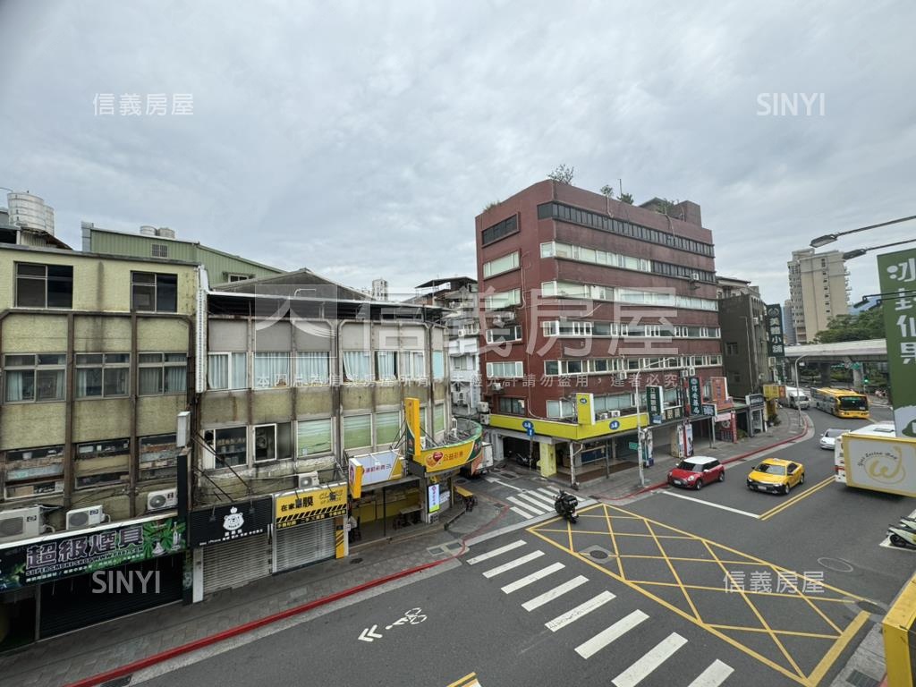 捷運透天珠寶盒房屋室內格局與周邊環境